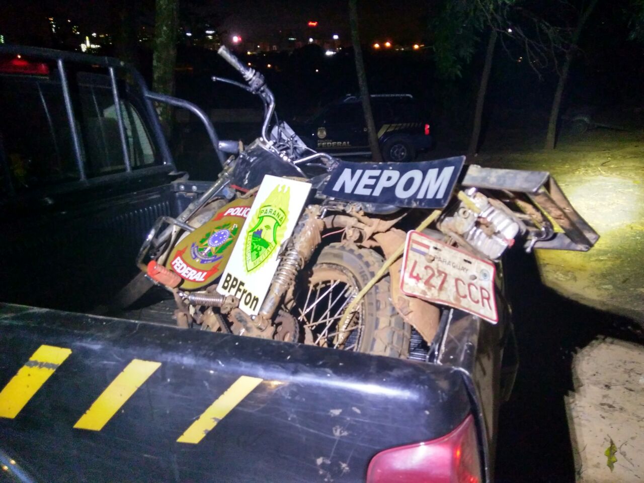 BPFRON E POLÍCIA FEDERAL APREENDEM CONTRABANDO E VEÍCULOS DURANTE OPERAÇÃO FRONTEIRA INTEGRADA EM FOZ DO IGUAÇU – PR