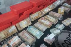 Ação do DIEP apreende mais de R$ 1 milhão em crack numa casa em São José dos Pinhais