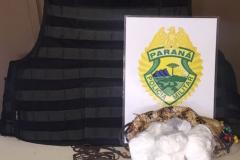 Na tarde do último sábado (28), policiais militares do BPFron, durante Operação Muralha na cidade de Foz do Iguaçu-PR, em apoio a Operação Fronteira Blindada apreenderam entorpecentes após denúncia anônima. 