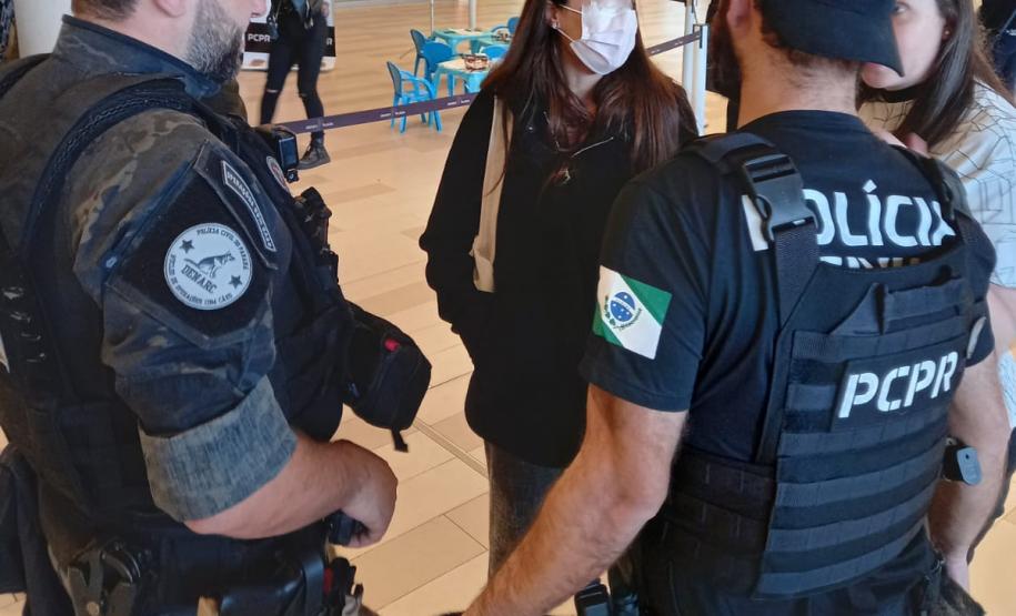 Público tirando dúvidas