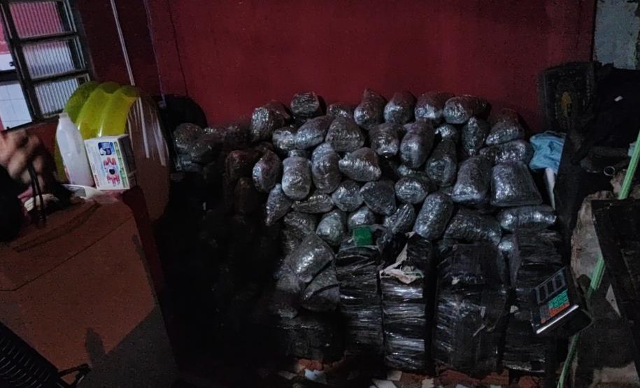 Apreensão Foz do Iguaçú 373,3 Kg de Maconha