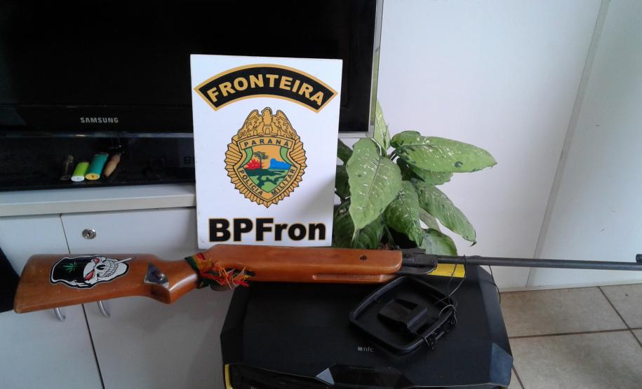 Polícia Militar por intermédio do BPFron cumpre mandados de busca em Marechal Cândido Rondon Polícia Militar por intermédio do BPFron cumpre mandados de busca em Marechal Cândido Rondon