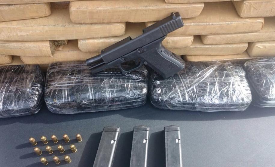 Dono de lojas de automóveis é preso dentro de motel quando comercializava drogas Dono de lojas de automóveis é preso dentro de motel quando comercializava drogas