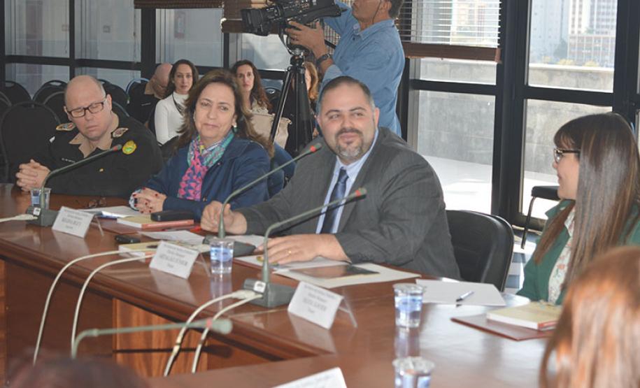 Governo do Estado abre Semana de Enfrentamento ao Tráfico de Pessoas Governo do Estado abre Semana de Enfrentamento ao Tráfico de Pessoas