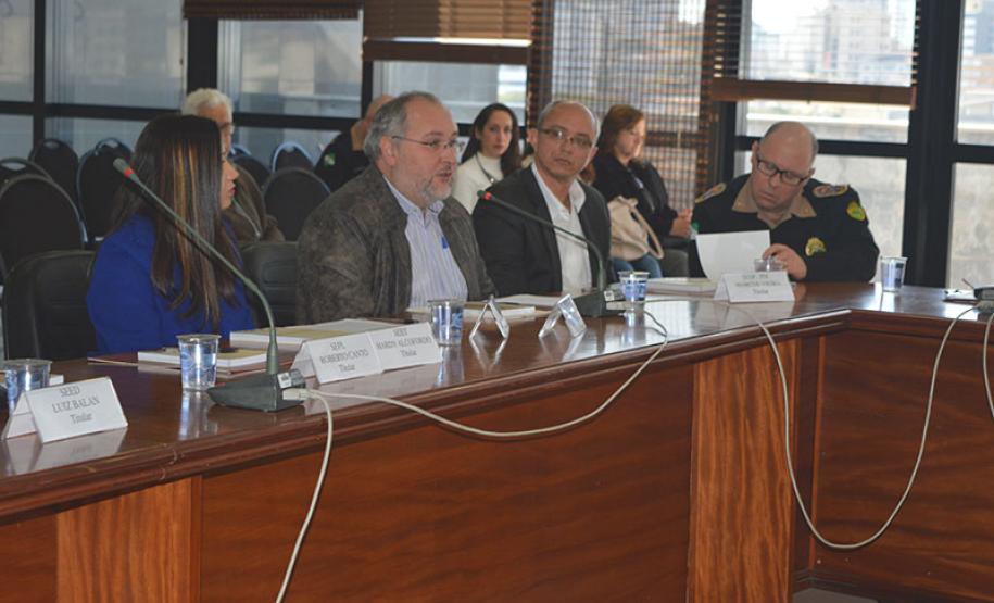 Governo do Estado abre Semana de Enfrentamento ao Tráfico de Pessoas Governo do Estado abre Semana de Enfrentamento ao Tráfico de Pessoas