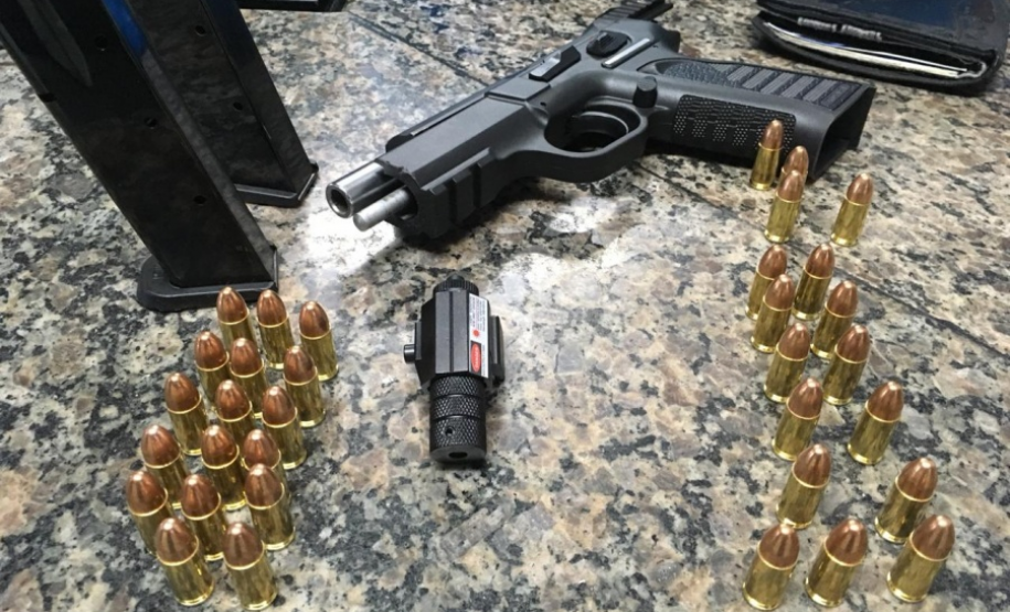 BPFron apreende pistola, mira a laser e 34 munições durante Operação Fronteira Integrada em Foz do Iguaçu BPFron