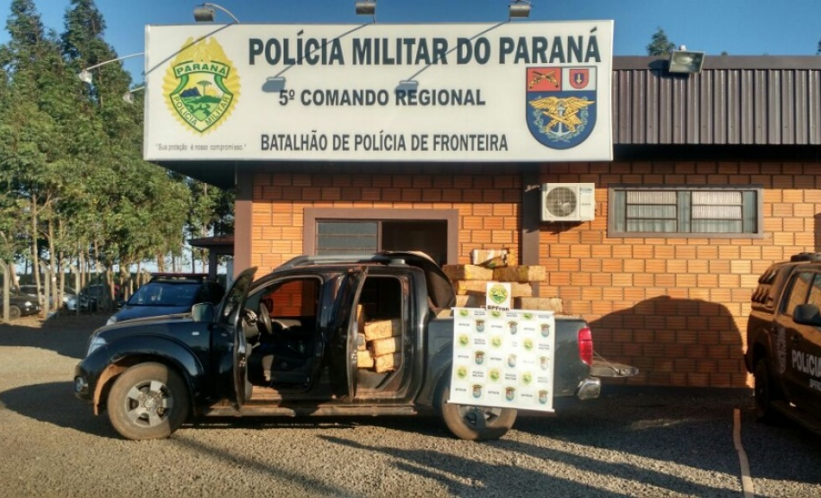 DURANTE OPERAÇÃO BPFRON APREENDE MAIS DE UMA TONELADA DE MACONHA E RECUPERA CAMINHONETE NO OESTE DO ESTADO BPFron