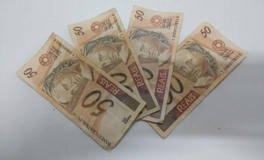 APÓS DENÚNCIA, PM RETIRA DE CIRCULAÇÃO R$ 200,00 EM NOTAS FALSAS NO SUDESTE DO ESTADO Divulgação PMPR