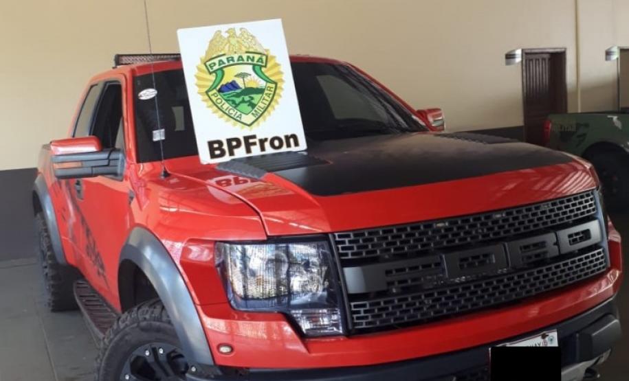 BPFRON APREENDE CONTRABANDO, MUNIÇÕES E RECUPERA VEÍCULO EM AÇÕES DISTINTAS NO OESTE DO ESTADO Divulgação BPFRON