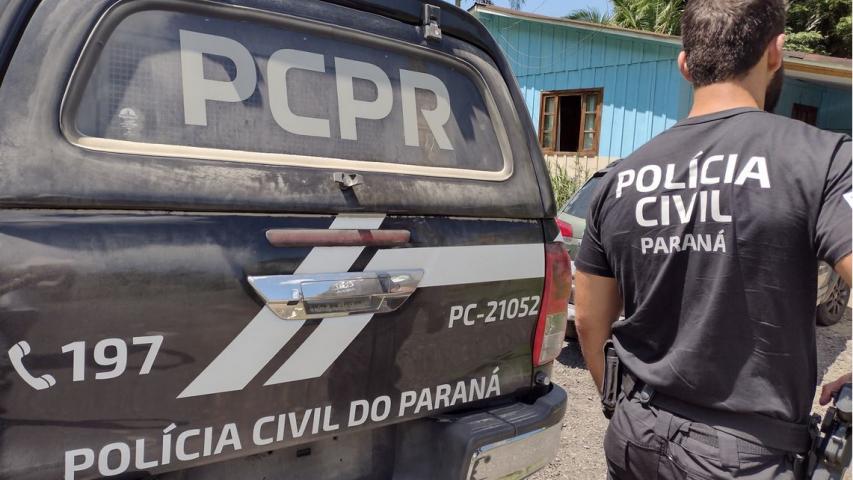 Duas casas estariam sendo utilizadas para tráfico de entorpecentes na Zona Sete em Maringá.